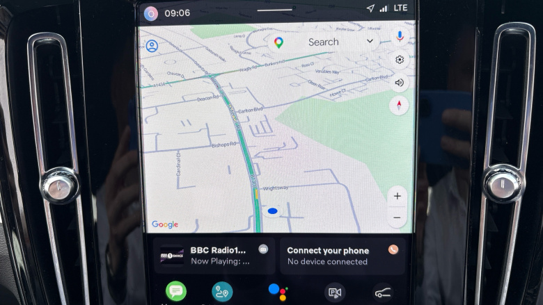 Volvo XC40 2.0 B3P Plus Dark 5dr Auto Petrol Estate